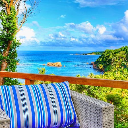Blue Whale Villa Calibishie Extérieur photo